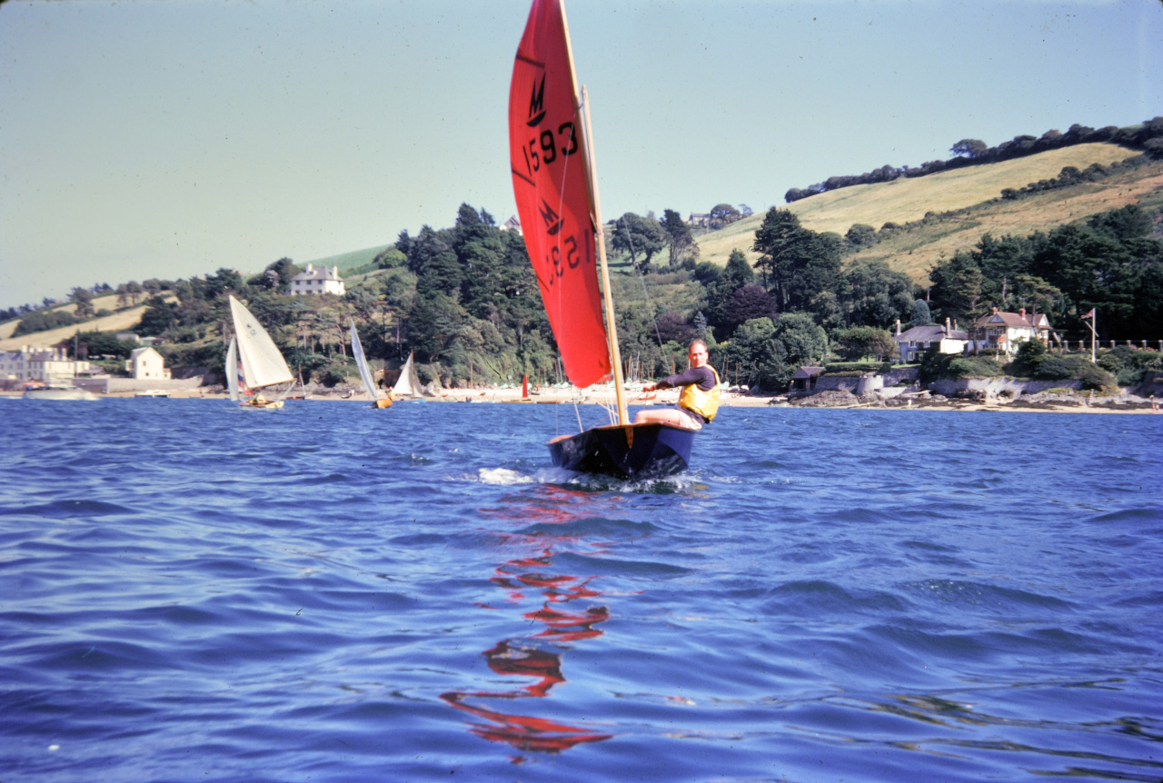 Mirror 1593 at Salcombe 1280 x 862